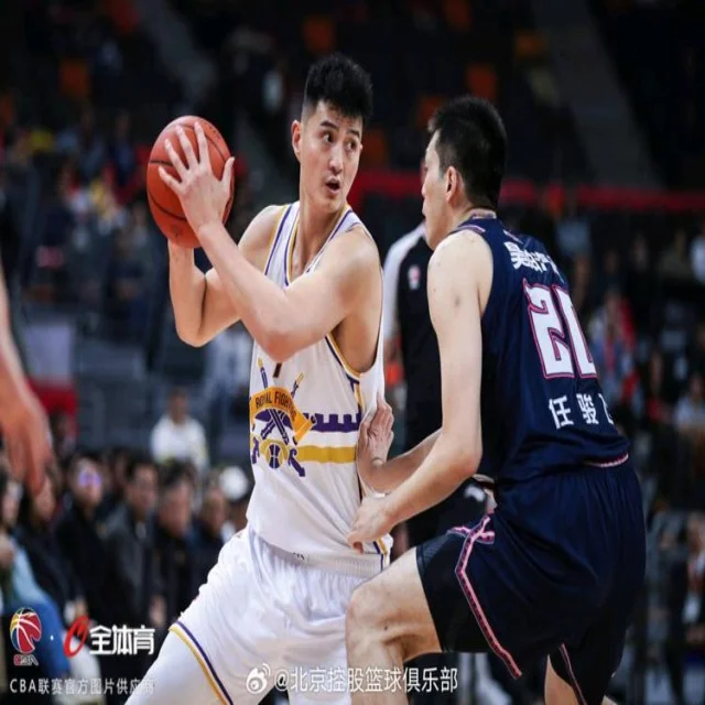 广厦男篮全力冲击联赛四强席位
